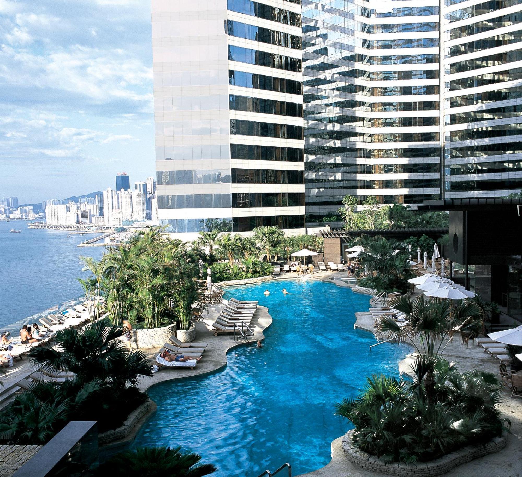 Renaissance Hong Kong Harbour View Hotel Exterior photo The pool at the InterContinental Hong Kong