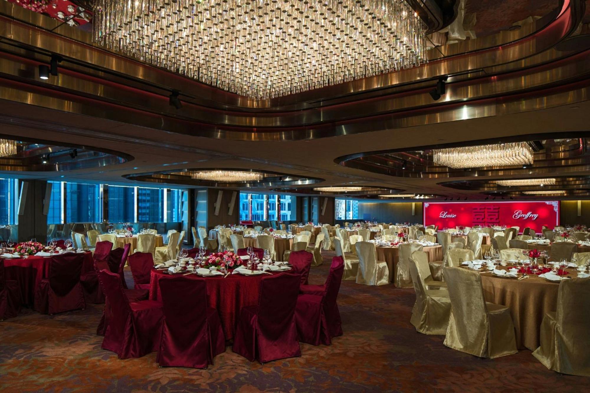 Renaissance Hong Kong Harbour View Hotel Exterior photo The ballroom